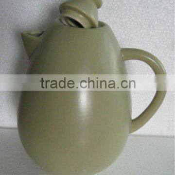 ceramic tea pot