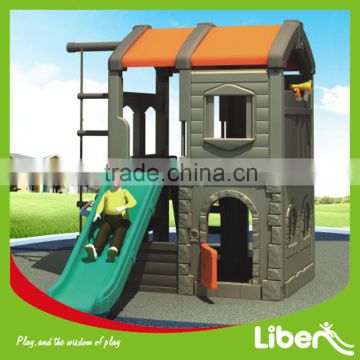 2016 Newest Backyard Used Wooden Outlooking Plastic House Slide with Climbing Structure