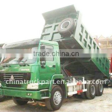 SINOTRUK DUMP TRUCK