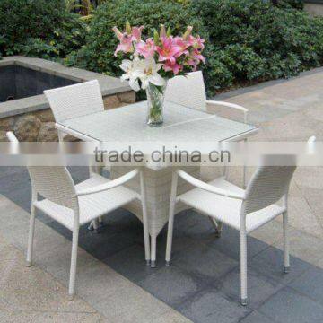 White Color Outdoor Dining Set