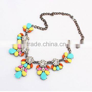 Hot multicolor plastic flower necklace costume jewelry