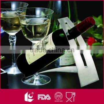 Wholesale solid single display metal wine bottle holder