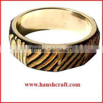 Horn bangle