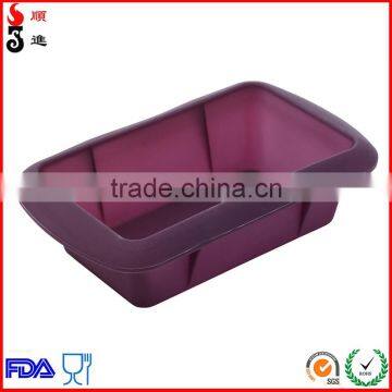 FDA /LFGB High Quality Christmas 12 Cup Silicone Muffin Cake Molds