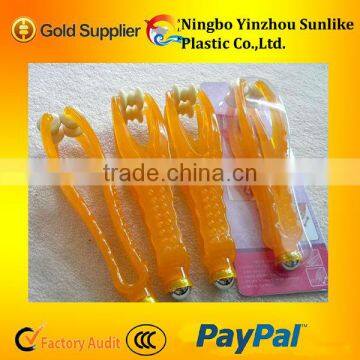 2013 new product for neoteric finger plastic massager