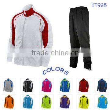 Famous Brand Tracksuit At Top Design With Very Competitive Price