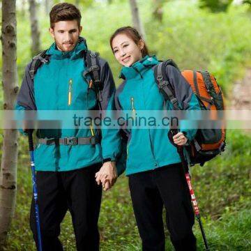 Outdoor Fleece Lining Detachable Windproof Waterproof Jackets for Men and Women photo-3