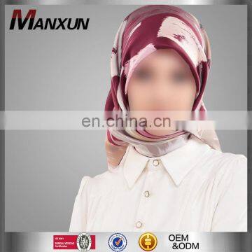 New Design Islamic Wear Digital Printing Pattern New Fashion Muslim Maxi Silk Square Shawl Scarf Hijab