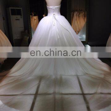 1A004cx Luxury Appliqued Heavy Beaded Ornament Floor-lenght With Long Tail Off Shoulder Sweetheart Wedding Dress 2016 photo-4