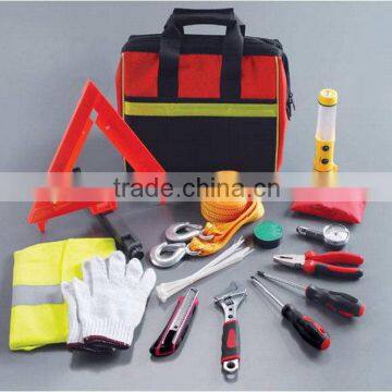 Alibaba china hot-sale emergency tool kit charger