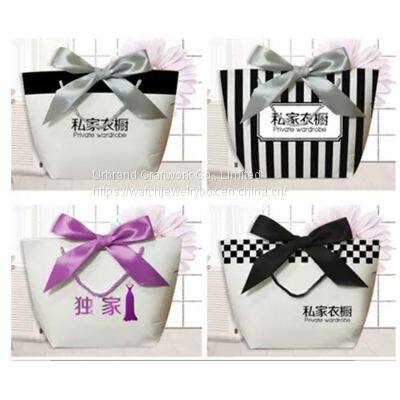 Hot Selling Eco Friendly Pink Paper Shopping Bags With Handle Customized Logo Printing Cloth Carry Bag For Botiques photo-3