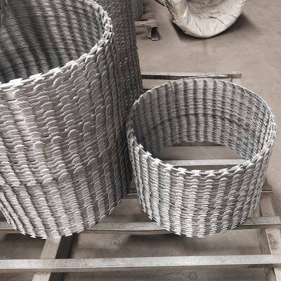 Galvanized Iron Razor Wire Barbed Wire Coil Prison Fence