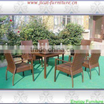 nice rattan dining table