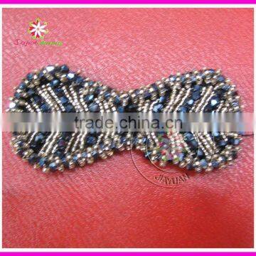 Beaded rhinestone applique