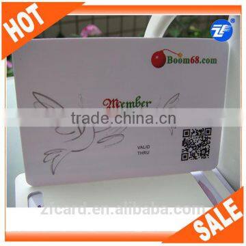 Full color plastic card qr code