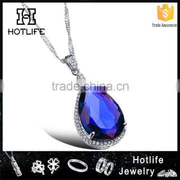 Fashion Trend Design 2016 Zircon Setting Elegant Women Pendant
