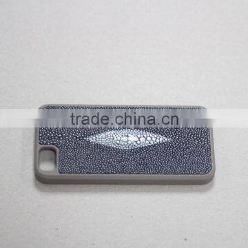 Dongguan Factory Direct Hot Selling Delicate Mobile Phone Shell photo-4