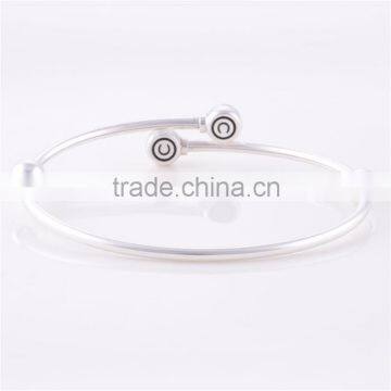 Hot Welcome Adjustable Fancy Simple Design Bangles photo-6