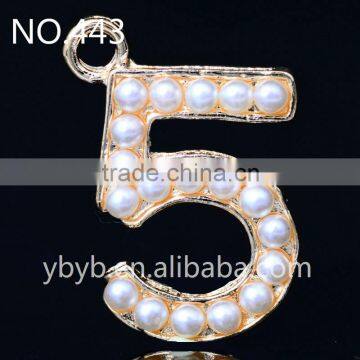 23mm number 5 shape pearl embellishment pendant for bag accessory