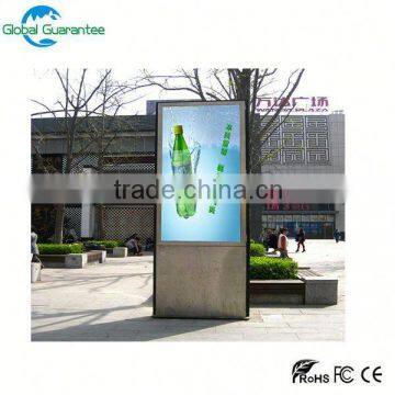 Stand alone CE ROSH IP65 high brightness outdoor bus shelter advertising billboard