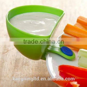 Colorful Plastic Dip Plate Clips&Plastic Mini Side Bowls& sauce plate on bowl dip clip