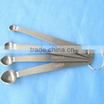 4 pcs stainless steel heart shape Measuring Spoon