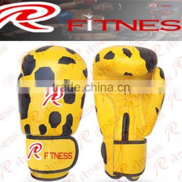 pvc dotted working glove/cheap boxing guard gloves / Wrist Wrap Boxing Glove/ Sparring Gloves