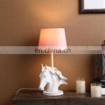 UK fashion indoor lights custom resin horse shape table lamp modern for home decor