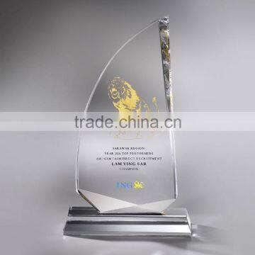 2015 hot sale and engraved crystal glass trophies and awards