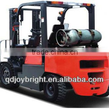 3ton gas Forklift,gasoline gas forlkift,JAPAN NISSAN ENGINE,SOLID TYRE,side shifter,cabin