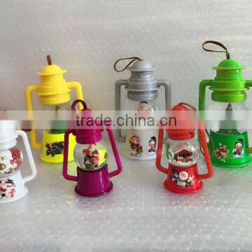 Snow Globe with Christmas Series Design Lanterns Shaped with Rubber Rope Holder, Garden Home Polyresin Decoration