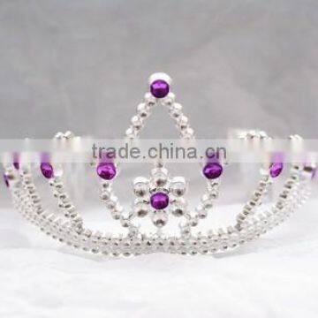 8.5cm High X 12cm Diameter Metallic Silver Heart Plastic Tiaras and Crowns photo-2