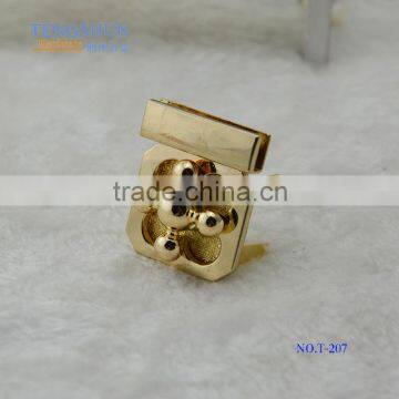 OEm zinc alloy bag parts high quanlity metel turn lock for purse wholesale