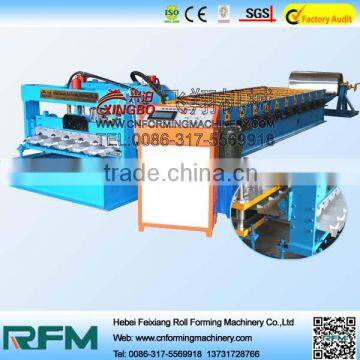 Brick forming machine