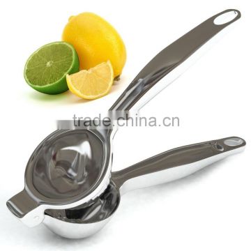 lemon squeezer in fruit and vegetable tools