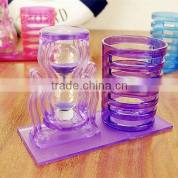 New design plastic pen holder with sand clock hour glass