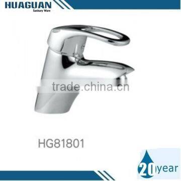 Manufacturer New Designed Curved Basin Faucet