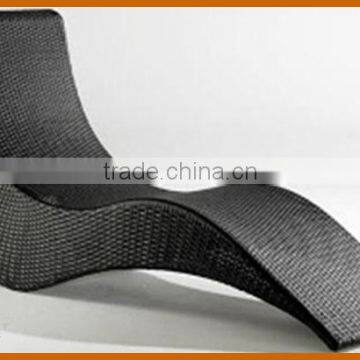 High Quality S Shape Poolside Lounge Poly Rattan