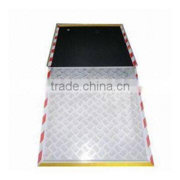Skid resistant Design Steel Motorcycle Loading Vehicle Ramp