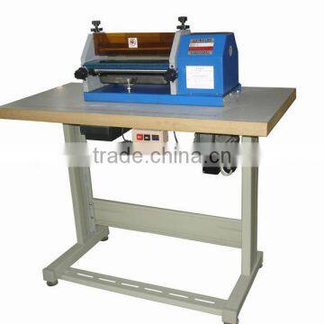 Automatic Leather Cardboard White Latex Smearing Machine