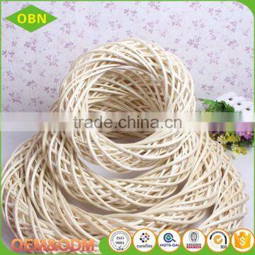 Wholesale Outdoor Wicker Christmas Crafts Cheap Bulk Natural Willow Wreath Decoration photo-2