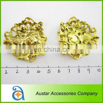 Fashion Diamond Pair Buckle for Gold Silk Wedding Invitation With Gold Satin Ribbon And Rhinestone Brooch Buckle photo-2