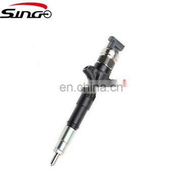 Denso common rail fuel injector 23670-30120