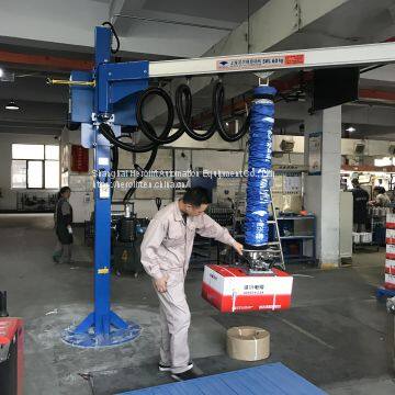 Vacuum tube lifter for box handling