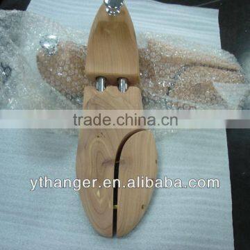 SW01 wood shoe stretcher cedar shoe tree natural