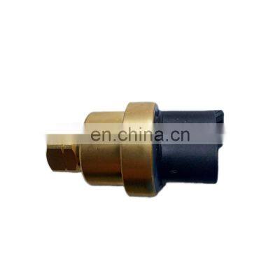 212101747 C7 C9 oil pressure sensor