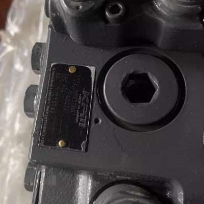 Excavator Control Valve XCMG 470 490 550 Excavator Distribution Valve Multi-way Valve Kawasaki KMX32 Distributor photo-4