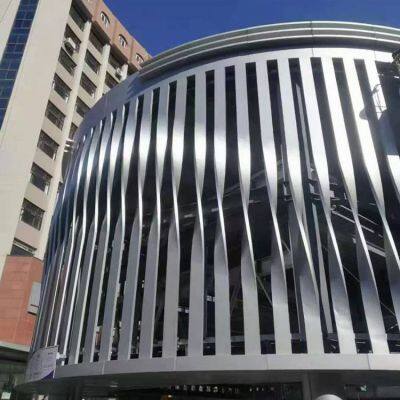 professional aluminum profiles, twisted aluminum square tubes, arc bending processing of aluminum square pipes, oubaid