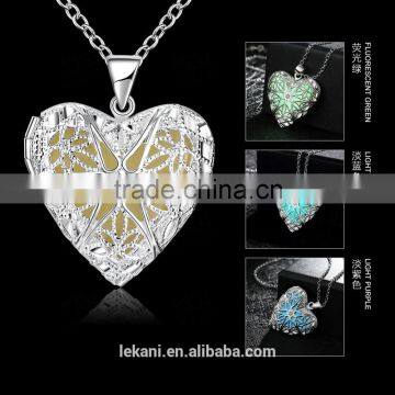 2016 Hot Selling Amber Necklace With Heart Shaped Locket Luminous Stone Pendants photo-2