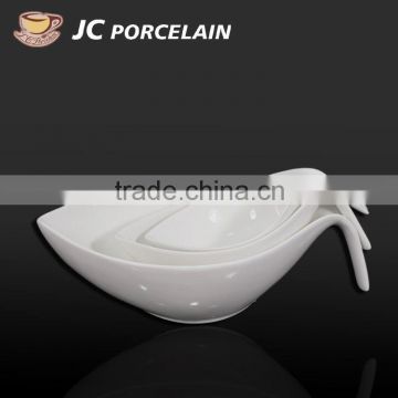 Ceramic spoon shape bowl for hotel and restaurant use,porcelain salad bowl